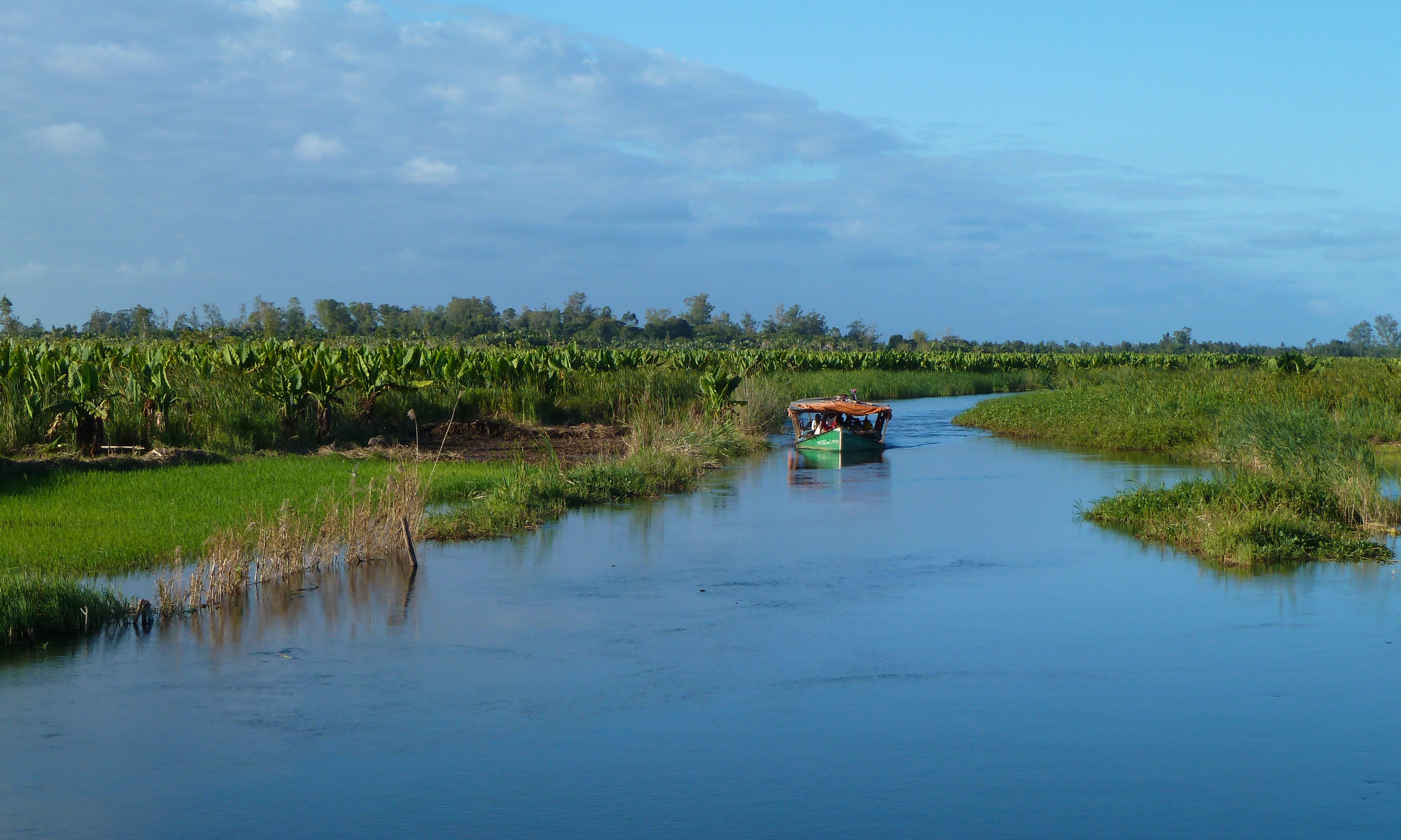 Madagascar with a thousand facets, discovering the Panganales canal